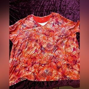 Catherine’s colorful top! Size 4x! Super cute!